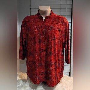 Notations Women’s 2X Top